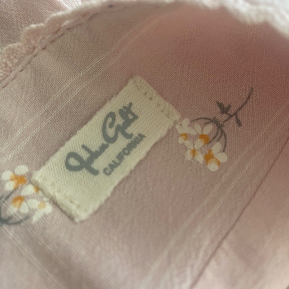 Floral skirt, zip up back - Picture 3 of 3